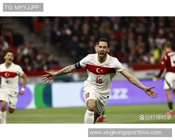 恰尔汗奥卢自豪代表土耳其百场伊尔迪兹有望争夺金球奖