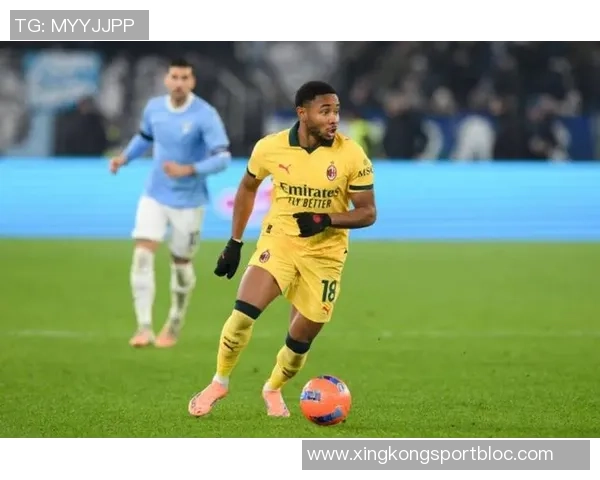 米体报道莱奥身体不适恩昆库或与奇克联袂首发对阵罗马