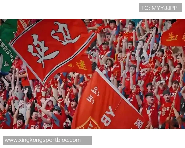 2025中甲辽宁铁人队现场观众人数创新高场均观众达26407人次