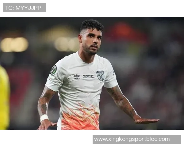 西汉姆联计划召开会议讨论降低帕奎塔转会费策略